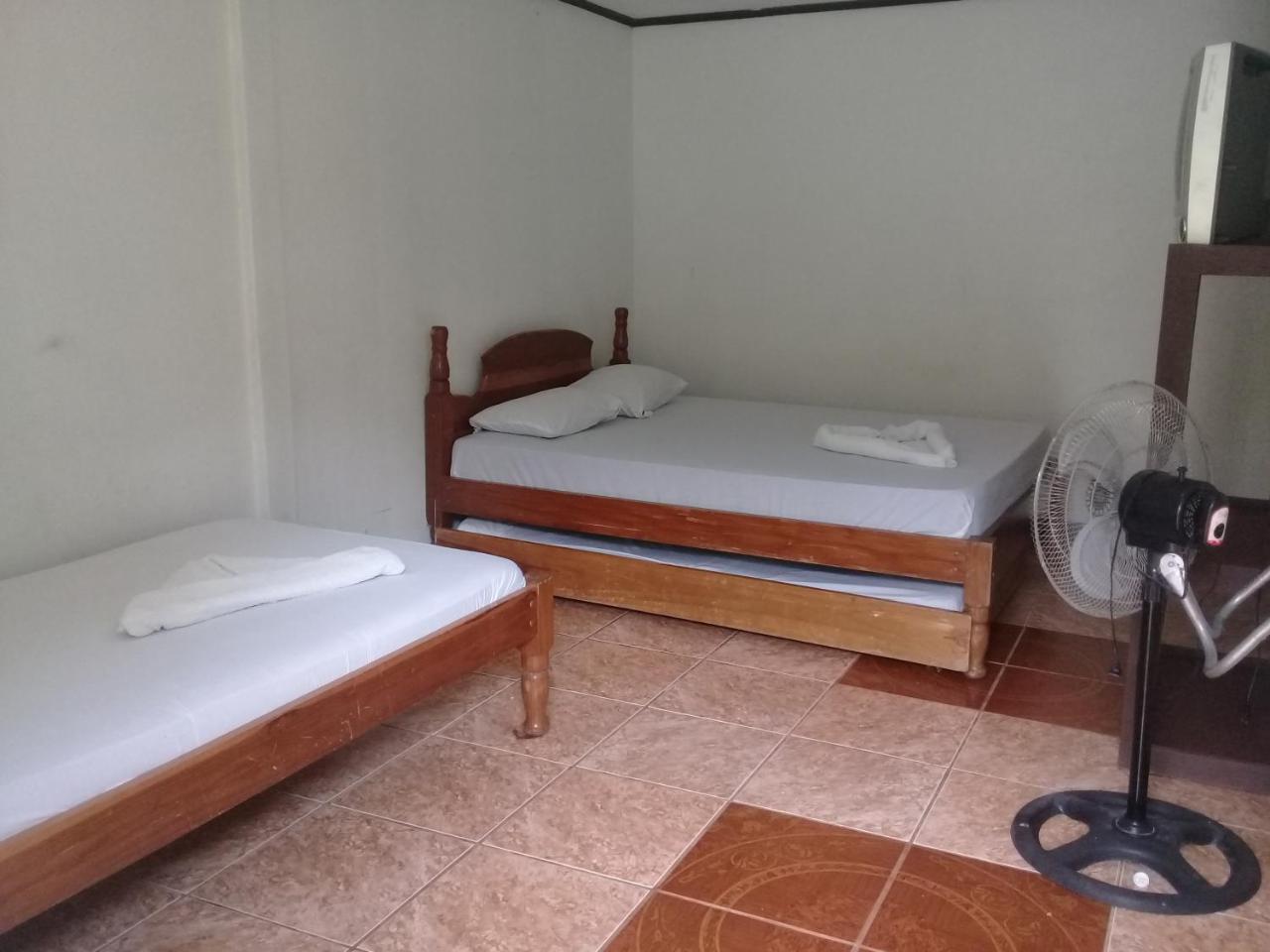 Hostel Orozco - Costa Rica Rio Cuarto Luaran gambar
