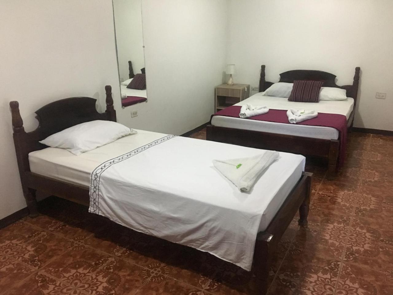 Hostel Orozco - Costa Rica Rio Cuarto Luaran gambar