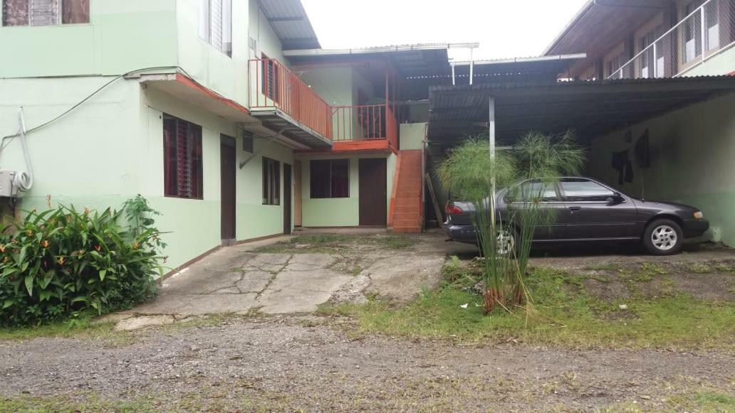 Hostel Orozco - Costa Rica Rio Cuarto Luaran gambar